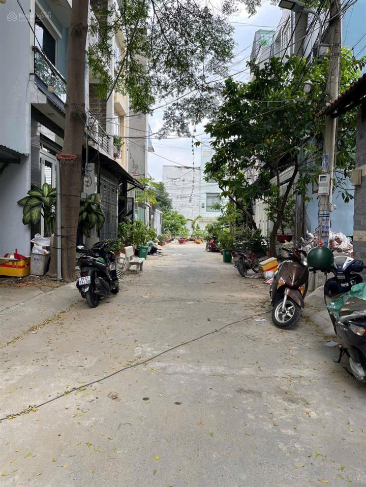 Chủ gửi nhà mới sát khu đô thị vạn phúc city thủ đức quốc lộ 13  sổ hồng sẵn