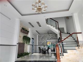 Bán nhà 3 tầng 132m² ngang 4.5m, góc 2 mặt tiền đường 11, p. trường thọ, tp. thủ đức, giá 13,5 tỷ