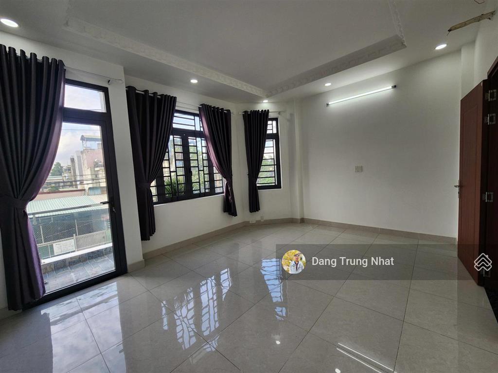 Bán nhà 3 tầng 132m² ngang 4.5m, góc 2 mặt tiền đường 11, p. trường thọ, tp. thủ đức, giá 13,5 tỷ