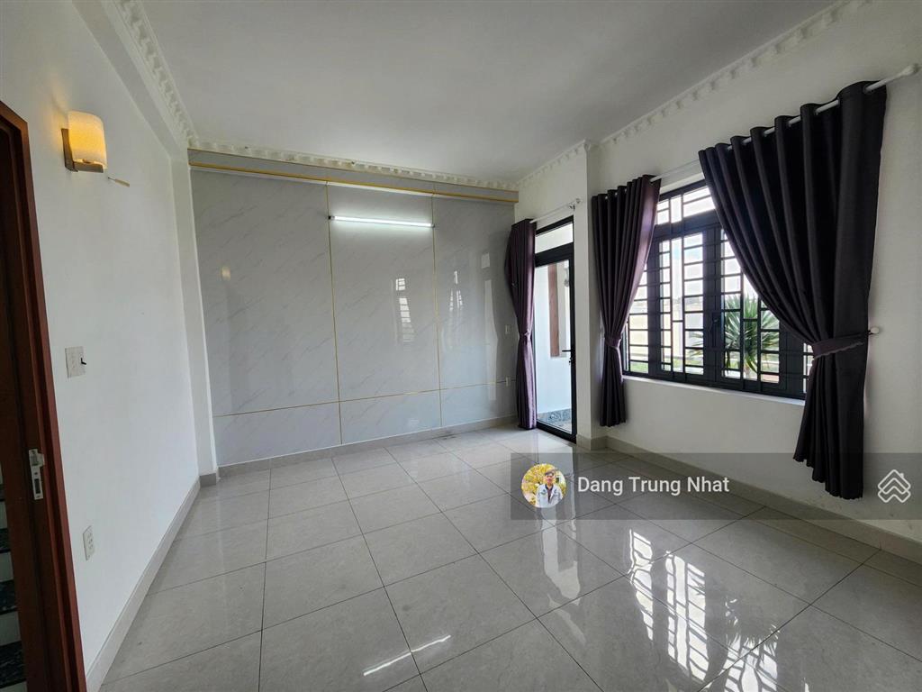 Bán nhà 3 tầng 132m² ngang 4.5m, góc 2 mặt tiền đường 11, p. trường thọ, tp. thủ đức, giá 13,5 tỷ