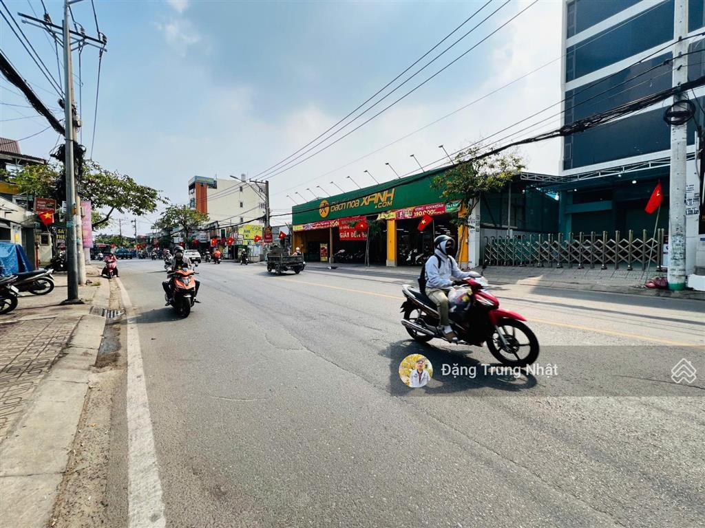 Chính chủ bán nhà 2 tầng mặt tiền đặng văn bị, thủ đức, 275m2 ngang 8m, giá 42 tỷ, hdt 65tr/tháng