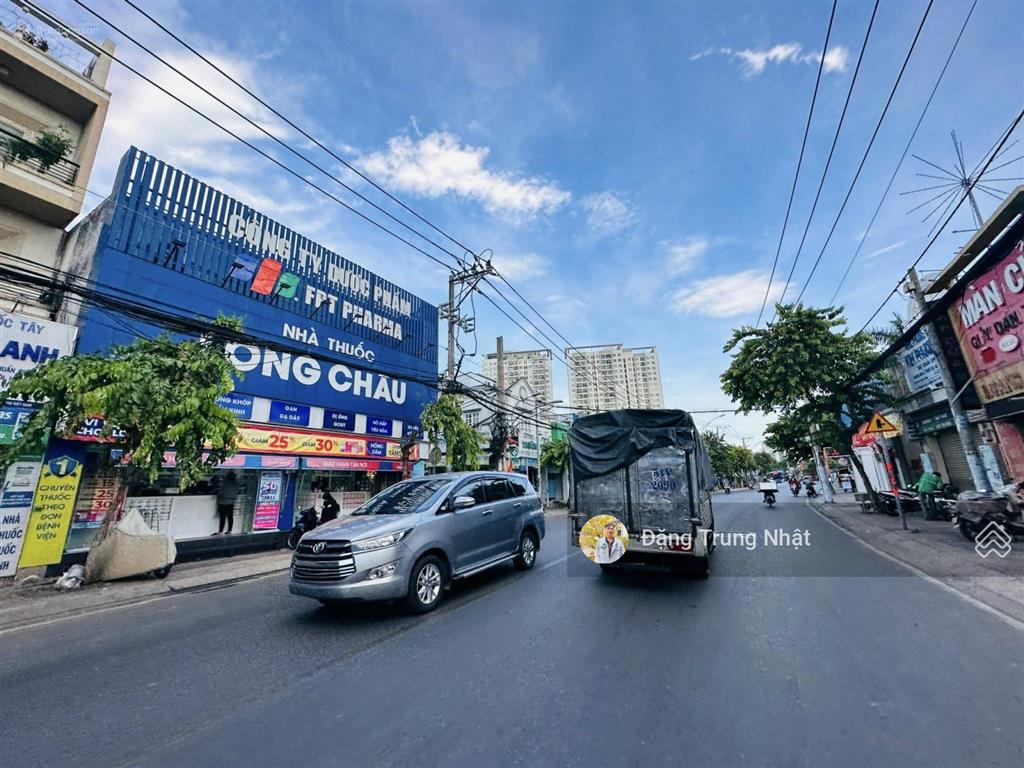 Chính chủ bán nhà 2 tầng mặt tiền đặng văn bị, thủ đức, 275m2 ngang 8m, giá 42 tỷ, hdt 65tr/tháng