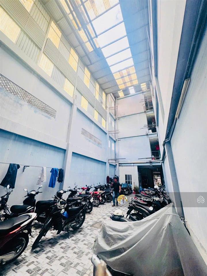 Bán căn hộ dịch vụ 4 tầng 337.2m2 mặt tiền đường hoàng diệu, thủ đức, thu nhập 150tr/tháng giá 48tỷ