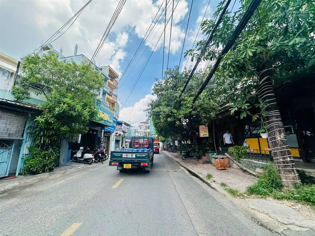 Bán nhà trọ 14 phòng, thu nhập 20tr/tháng, đường hoàng diệu 2, thủ đức, 200m² ngang 9m, giá 15 tỷ