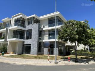 Chính chủ gửi bán nhà kdc rio vista dt 7x23.5m view sông view hồ bơi  19.8 tỷ  hương