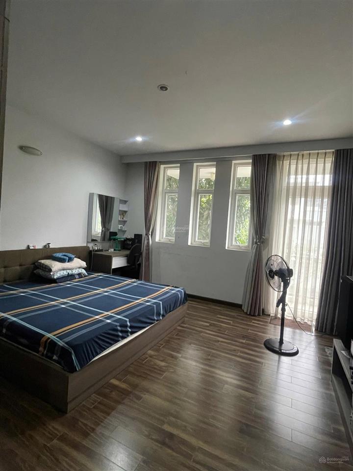 Villa park nhà full nội thất dt 170m2 giá 25tr/tháng  hương