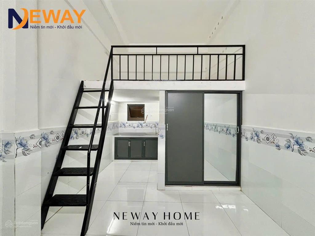 Phòng trọ có gác rộng thoáng sẵn nội thất ngay hương lộ 2