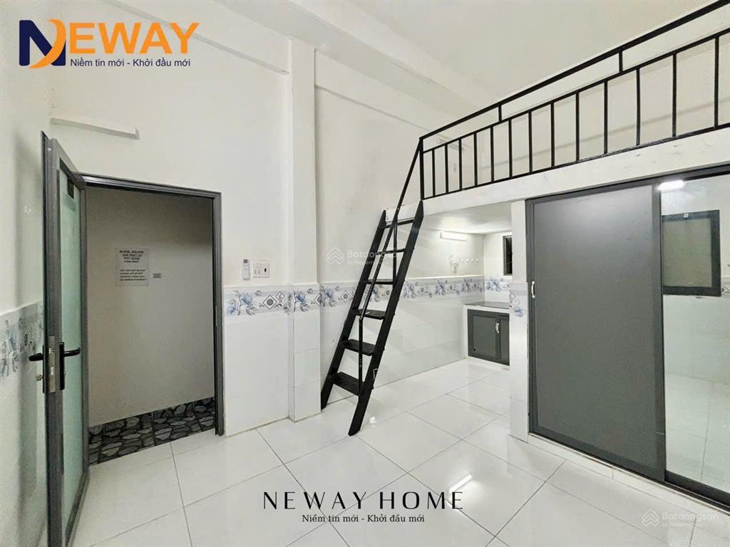 Phòng trọ có gác rộng thoáng sẵn nội thất ngay hương lộ 2