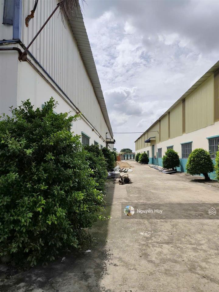 Cho thuê kho, nhà xưởng 1000m2 tại tỉnh lộ 825, đức hòa, long an, 70 triệu/tháng  0909 913 ***