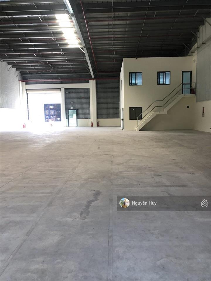 Cho thuê kho, nhà xưởng tại khu công nghiệp bình chánh dt 680m2.  0909 913 ***