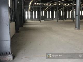 Cho thuê kho, nhà xưởng xã long cang, cần đước, long an dt 2000m2 đường xe cont  0909 913 ***
