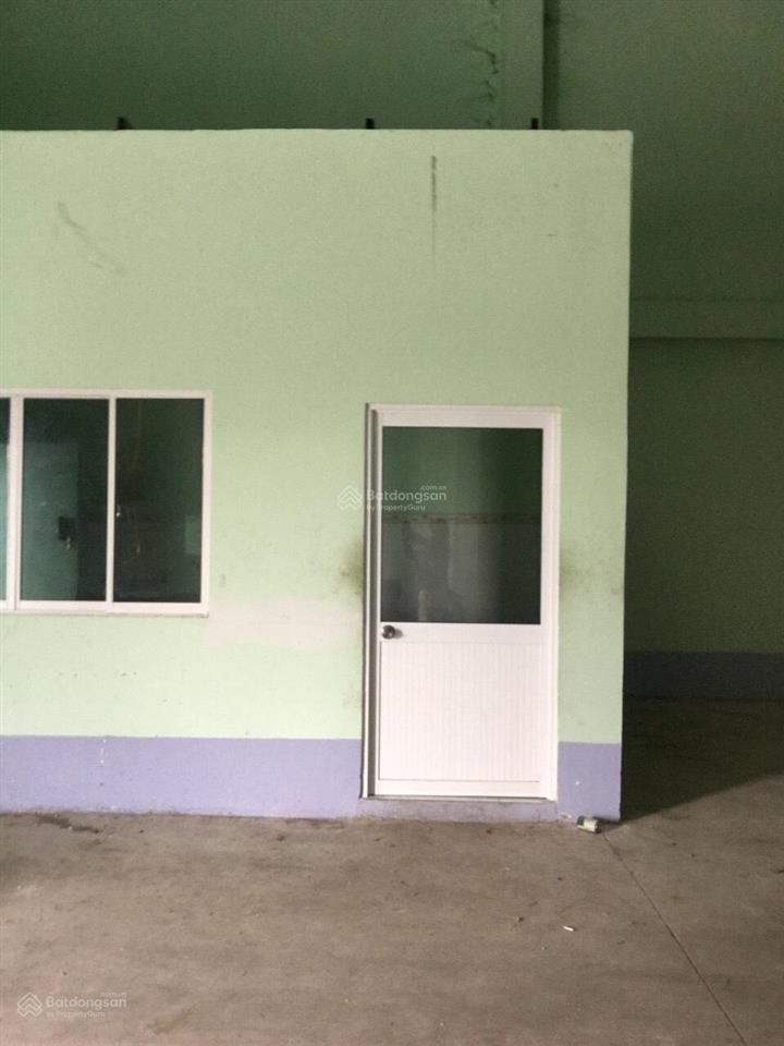 Chuyên kho xưởng long an, dt 1000m2 xã thanh phú, bến lức giá chỉ 42 triệu/tháng, 0909 913 ***