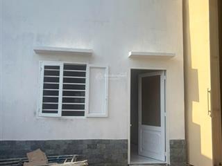 Cho thuê xưởng đẹp bến lức  xe container 24/7  hệ thống pccc vách tường  giá thuê tốt