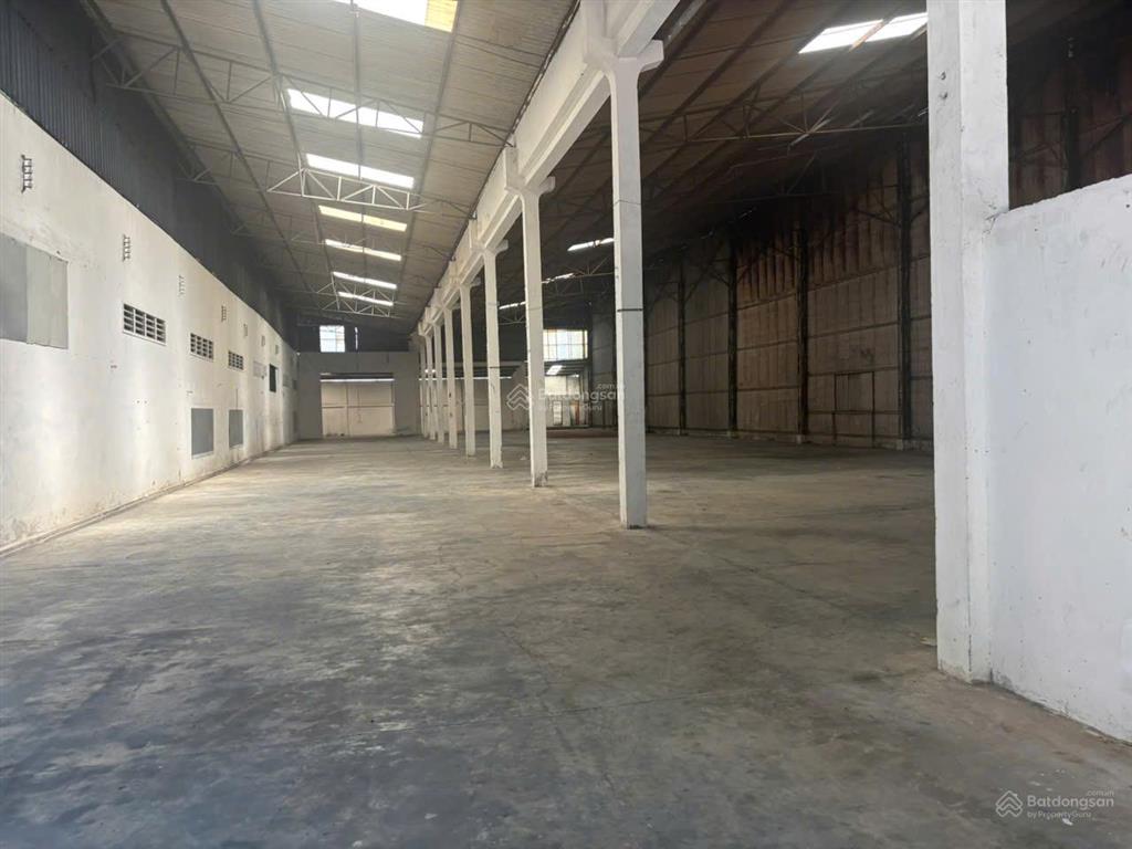 Cho thuê xưởng hưng long  bình chánh | 1.400m2 | 400kva | pccc vách tường| container 24/7| giá tốt