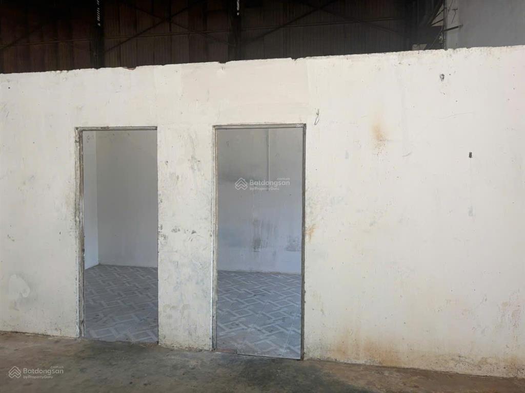Cho thuê xưởng hưng long  bình chánh | 1.400m2 | 400kva | pccc vách tường| container 24/7| giá tốt
