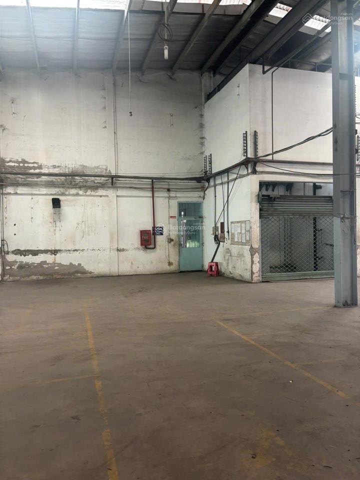 Cho thuê kho xưởng kcn đức hòa diện tích lớn 6000m2 pccc nghiệm thu điện 1000kva