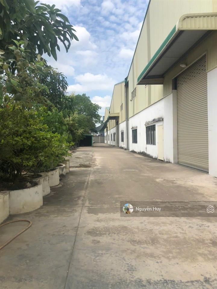 Cho thuê kho, nhà xưởng tại kcn bến lức, long an giá 240 triệu/tháng chưa vat, 0909 913 ***