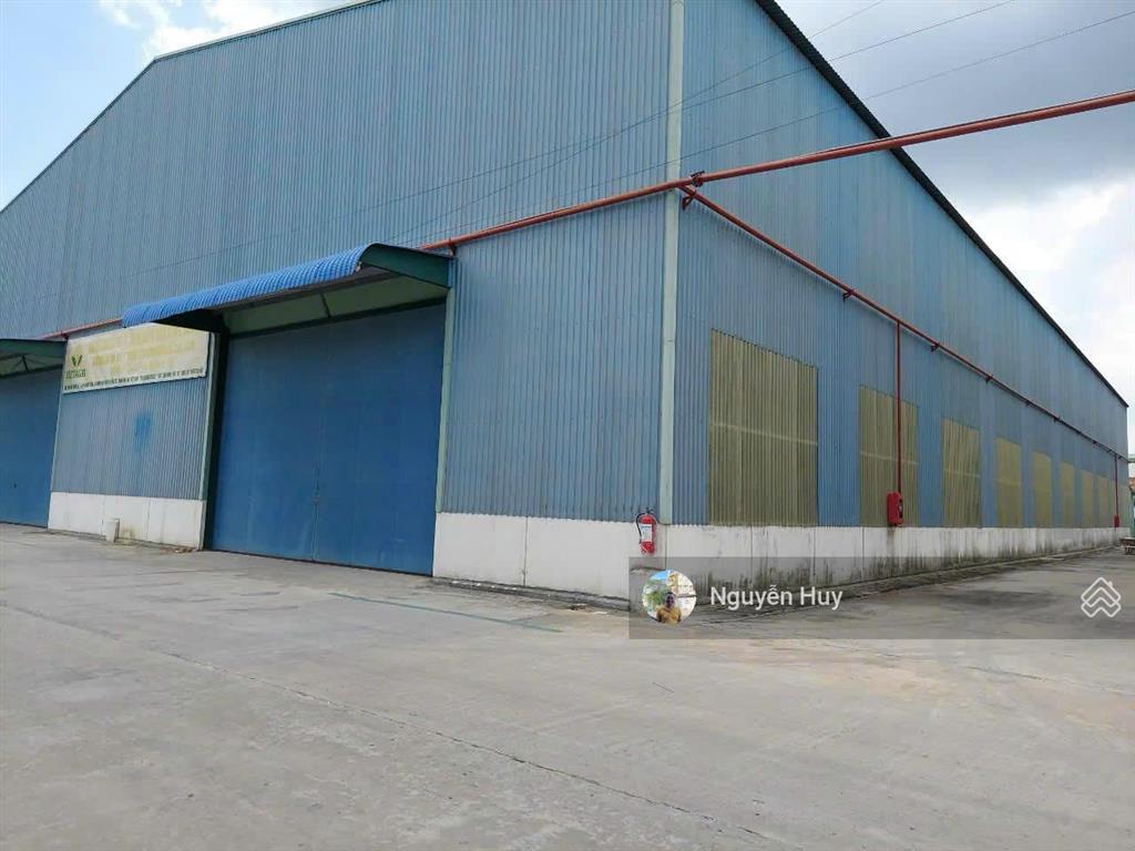 Cho thuê xưởng quốc lộ 1a, bến lức, long an, chỉ 65 nghìn/m2/tháng.  0909 913 ***