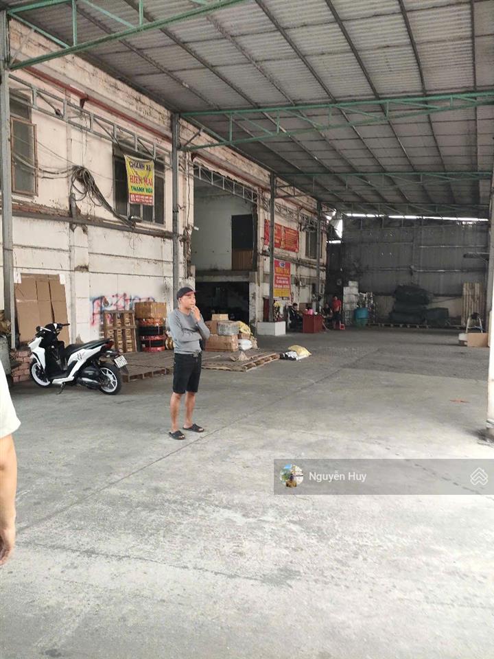Cho thuê kho, nhà xưởng khuôn viên 4000m2 xưởng 1600m2 mặt tiền an dương vương,  0909 913 ***