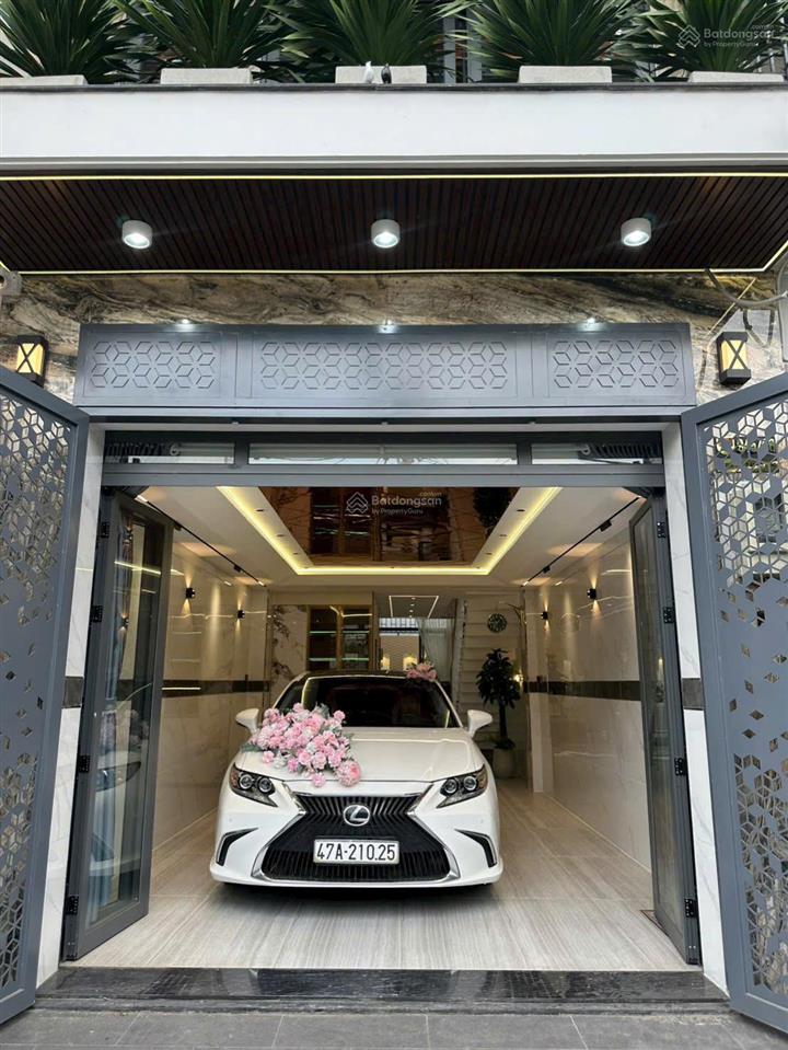 Bán nhà mới đẹp có thang máy hẻm 6m vị trí 945/ lê đức thọ, quận gò vấp