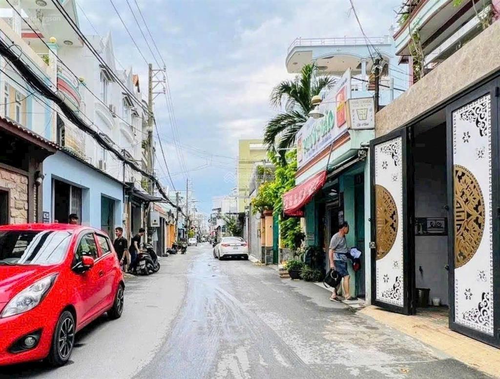 Bán nhà cấp 4 hẻm 8m nguyễn văn lượng 4,2x47m, cn 194m2, giá 12 tỷ còn bớt