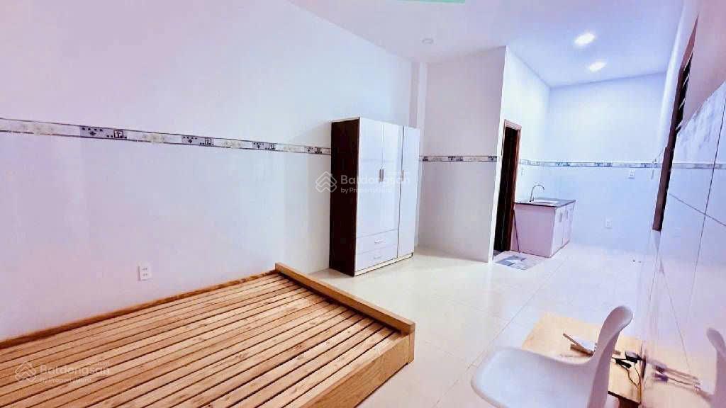 Ngộp bank bán chdv hẻm 8m vị trí 467 lê đức thọ 4,5x24 nhà 6 tầng có thang máy giá 14 tỷ tl