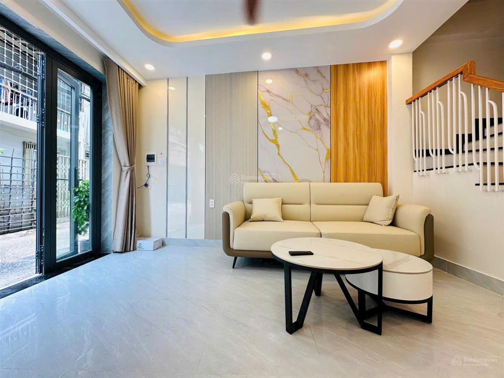 Bán nhà hẻm 5m phan văn trị p5 gò vấp, nhà 3 lầu 4pn 3wc giá 6 tỷ 980 triệu tl nhẹ