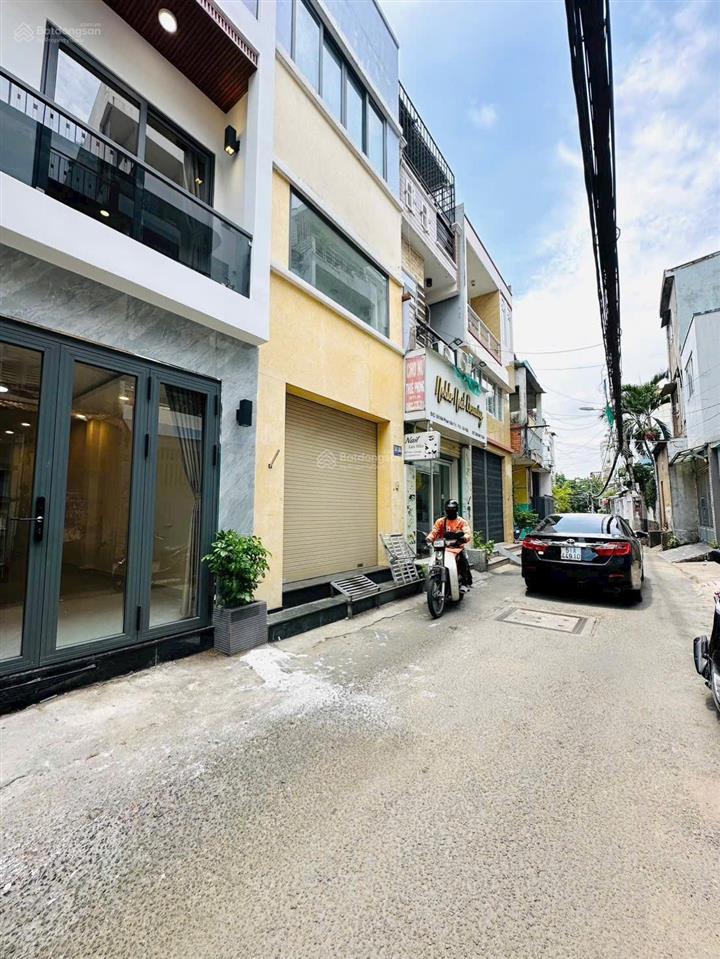 Bán nhà hẻm 5m phan văn trị p5 gò vấp, nhà 3 lầu 4pn 3wc giá 6 tỷ 980 triệu tl nhẹ