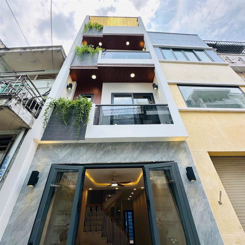 Bán nhà hẻm 5m phan văn trị p5 gò vấp, nhà 3 lầu 4pn 3wc giá 6 tỷ 980 triệu tl nhẹ