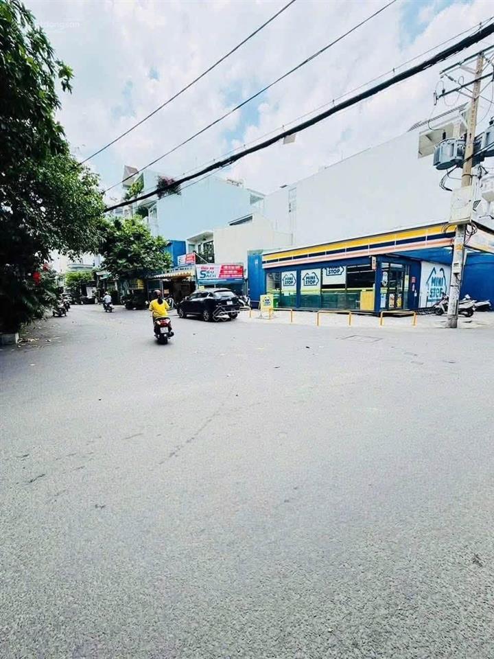 Lô góc 2 mặt tiền phạm huy thông dt 10x9m 1 trệt 1 gác giá thuê 40tr/th cọc 2 tháng thanh toán