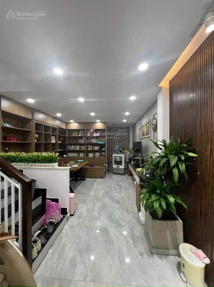 Xoay vốn bán nhà  đường phan văn hân, p19, bình thạnh, dt 75m2, sổ sẵn