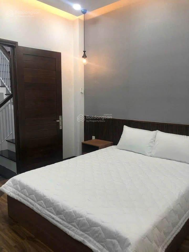 Xoay vốn bán nhà  đường phan văn hân, p19, bình thạnh, dt 75m2, sổ sẵn