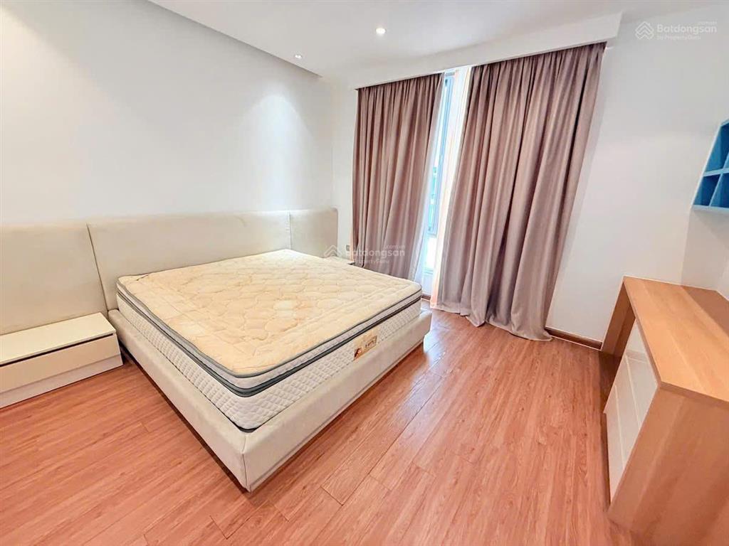 Cho thuê biệt thự nam đô phú mỹ hưng 137,6m2 4pn lớn nội thất cơ bản 67 triệu/tháng