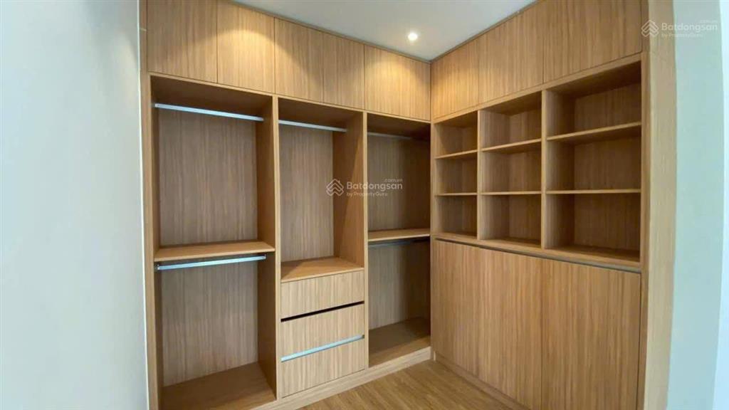 Cho thuê biệt thự nam đô phú mỹ hưng 137,6m2 4pn lớn nội thất cơ bản 67 triệu/tháng