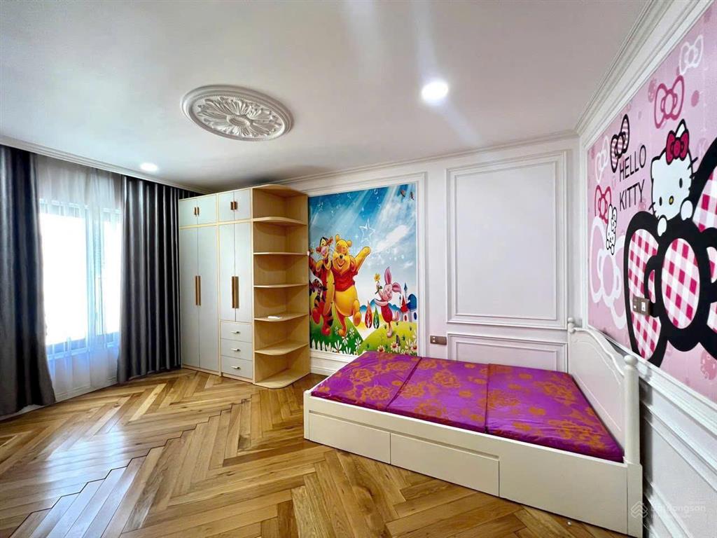 Trục vip phạm thái bường bán biệt thự mỹ hoàng 210m2 đang thuê 3500$ giá 80 tỷ.