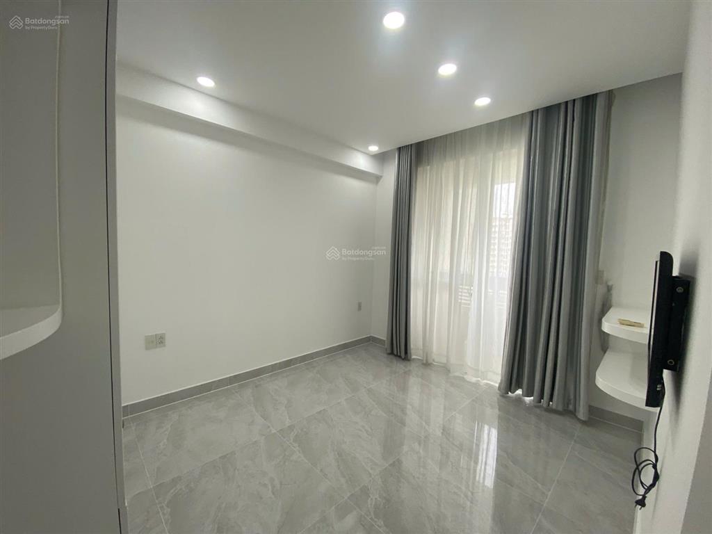 Cho thuê căn hộ riverpark residence lầu 11 137m² 3pn view trực diện sông 35 triệu/tháng