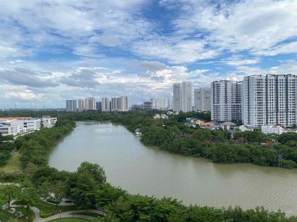 Cho thuê căn hộ riverpark residence lầu 11 137m² 3pn view trực diện sông 35 triệu/tháng