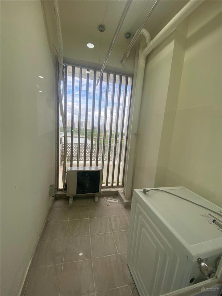Cho thuê căn hộ riverpark residence lầu 11 137m² 3pn view trực diện sông 35 triệu/tháng