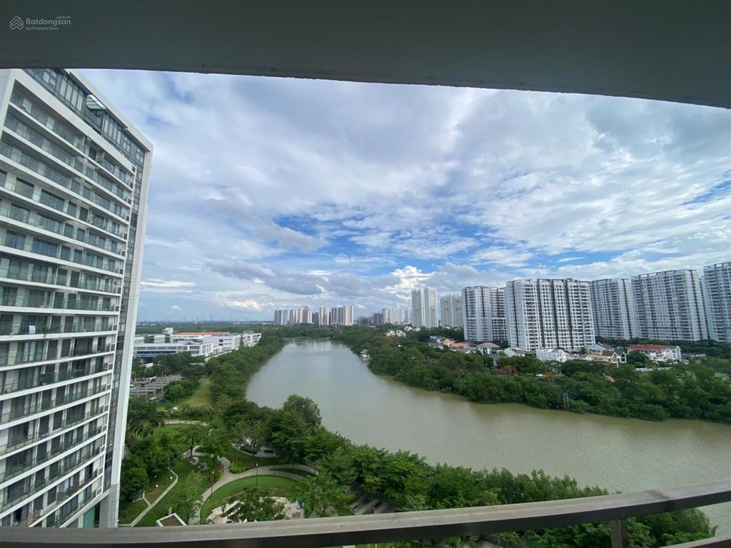 Cho thuê căn hộ riverpark residence lầu 11 137m² 3pn view trực diện sông 35 triệu/tháng