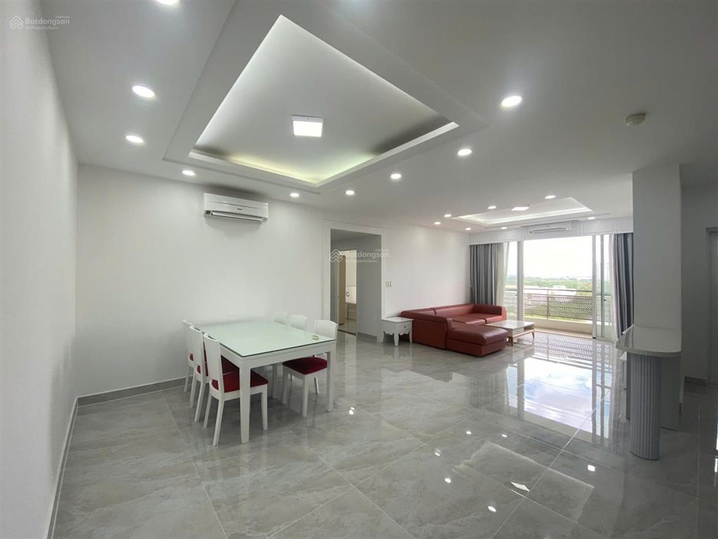 Cho thuê căn hộ riverpark residence lầu 11 137m² 3pn view trực diện sông 35 triệu/tháng