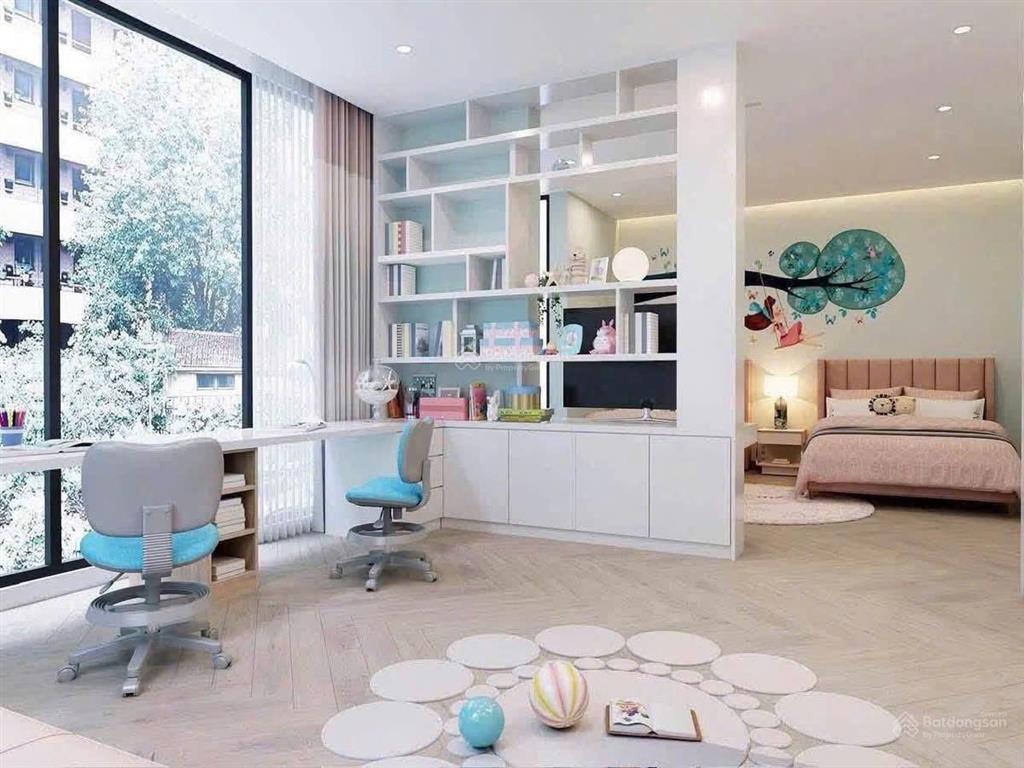 Cho thuê biệt thự phú mỹ hưng, khu mỹ thái 2b 256m2 5pn + phòng làm việc sân vườn & hồ cá koi