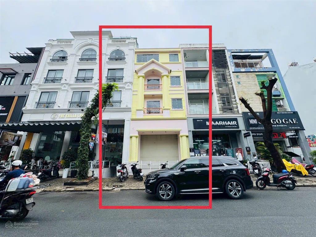 Bán nhà phố mặt tiền hưng gia 4 phú mỹ hưng phan khiêm ích 111m2 kinh doanh tốt