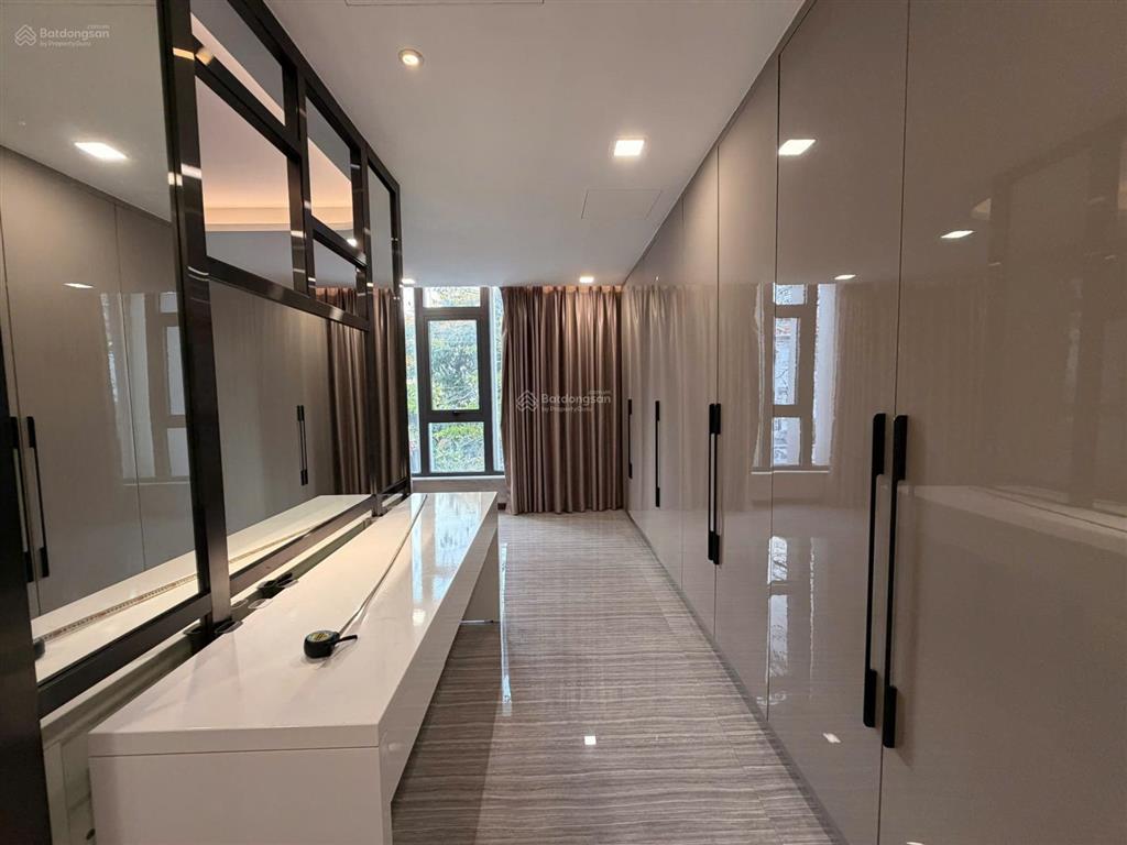 Cho thuê nhà phố nam quang mặt tiền đường số 10 357m2 sàn 34pn 80 triệu/tháng bao thuế