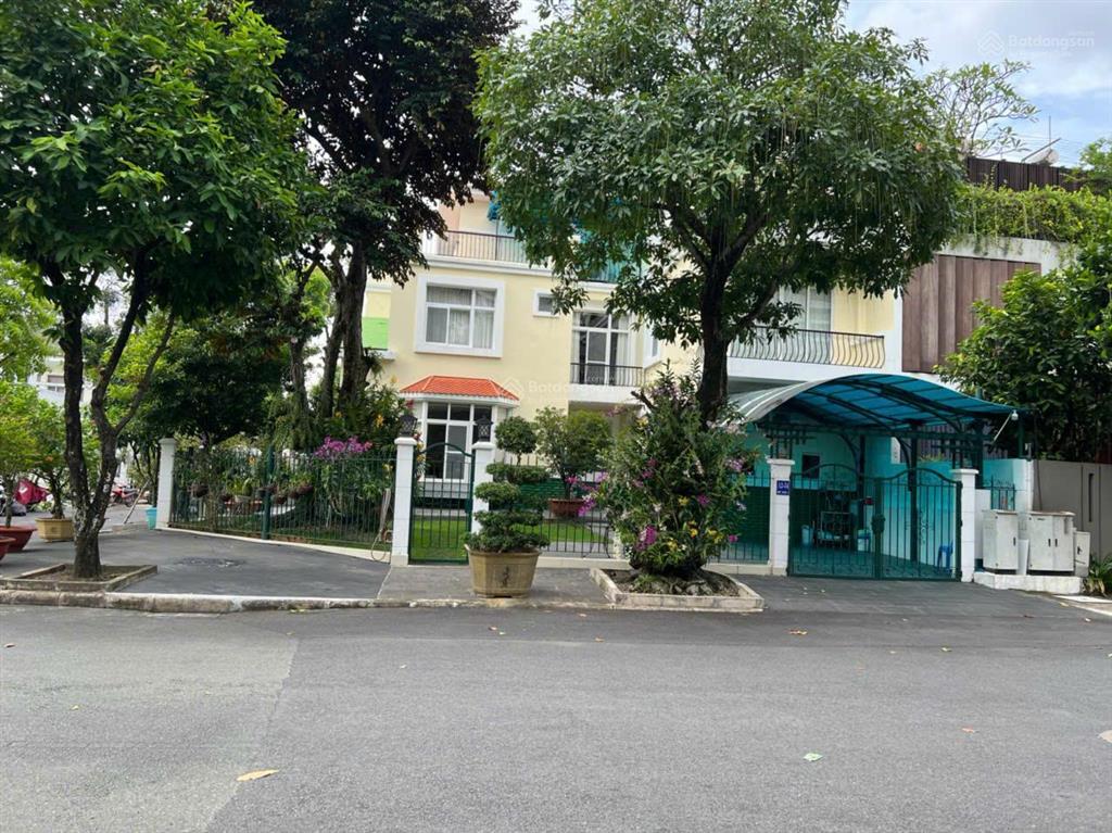 Giá giảm mạnh! bán biệt thự phú mỹ hưng, căn góc mỹ phú 1 view công viên 291,5m² còn 100 tỷ