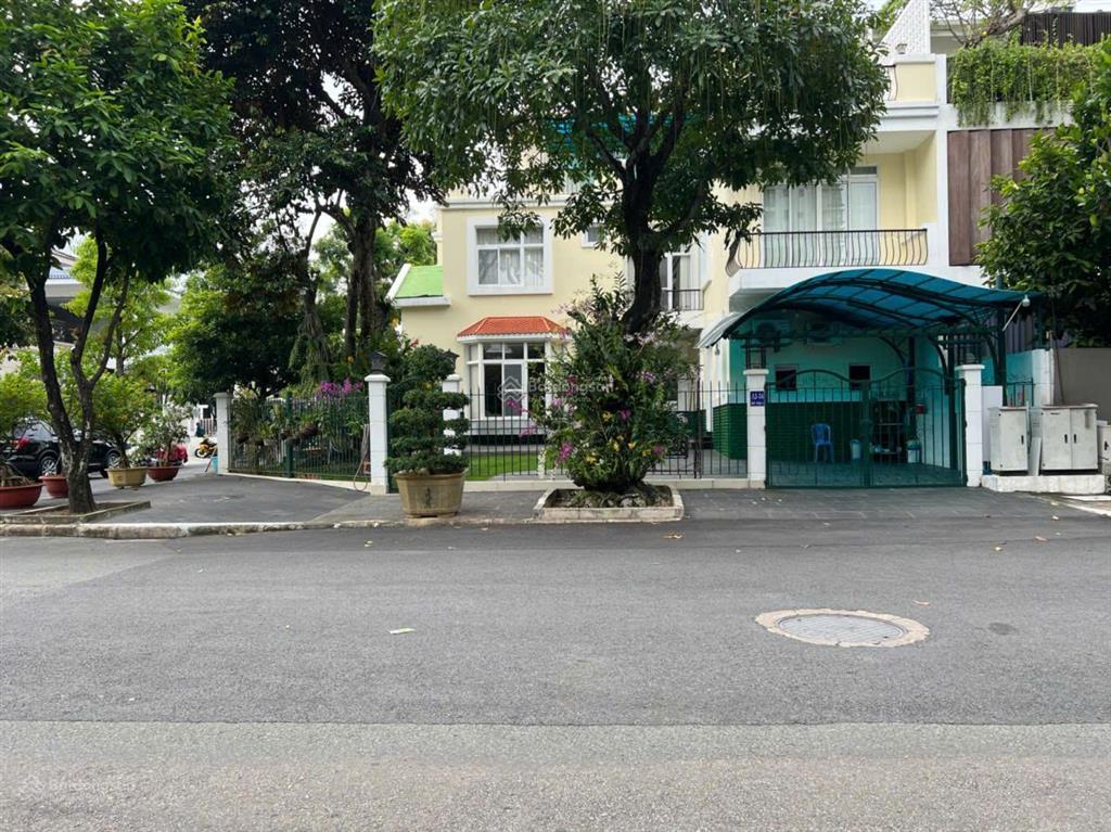 Giá giảm mạnh! bán biệt thự phú mỹ hưng, căn góc mỹ phú 1 view công viên 291,5m² còn 100 tỷ