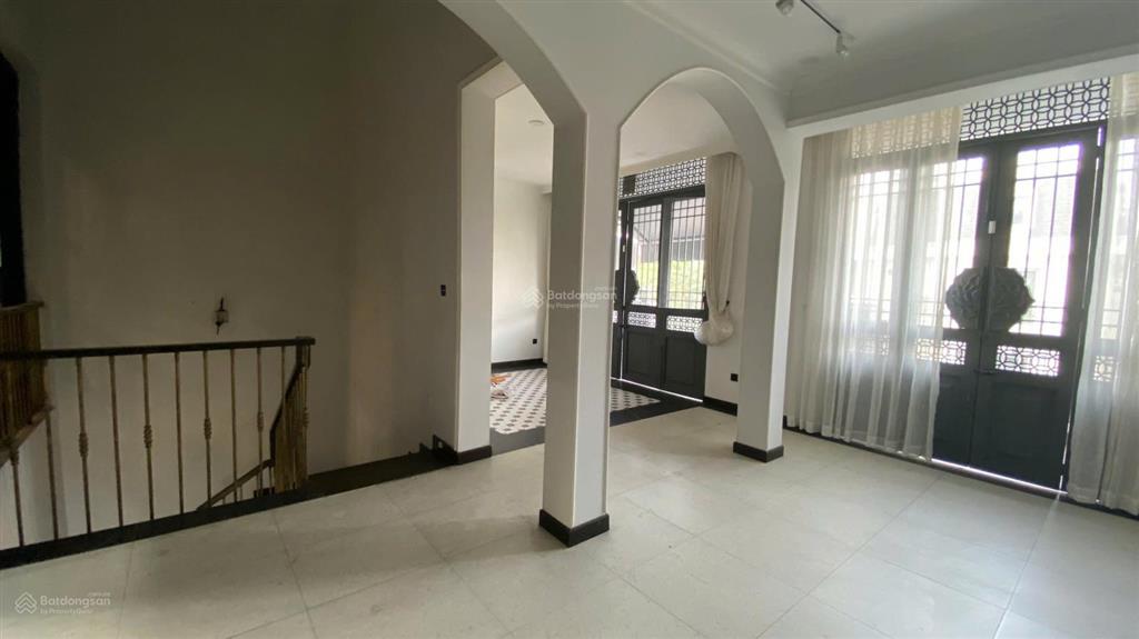 Bán biệt thự phú mỹ hưng, khu mỹ thái 1a 2 mặt tiền trước sau đang cho thuê 45 triệu/tháng