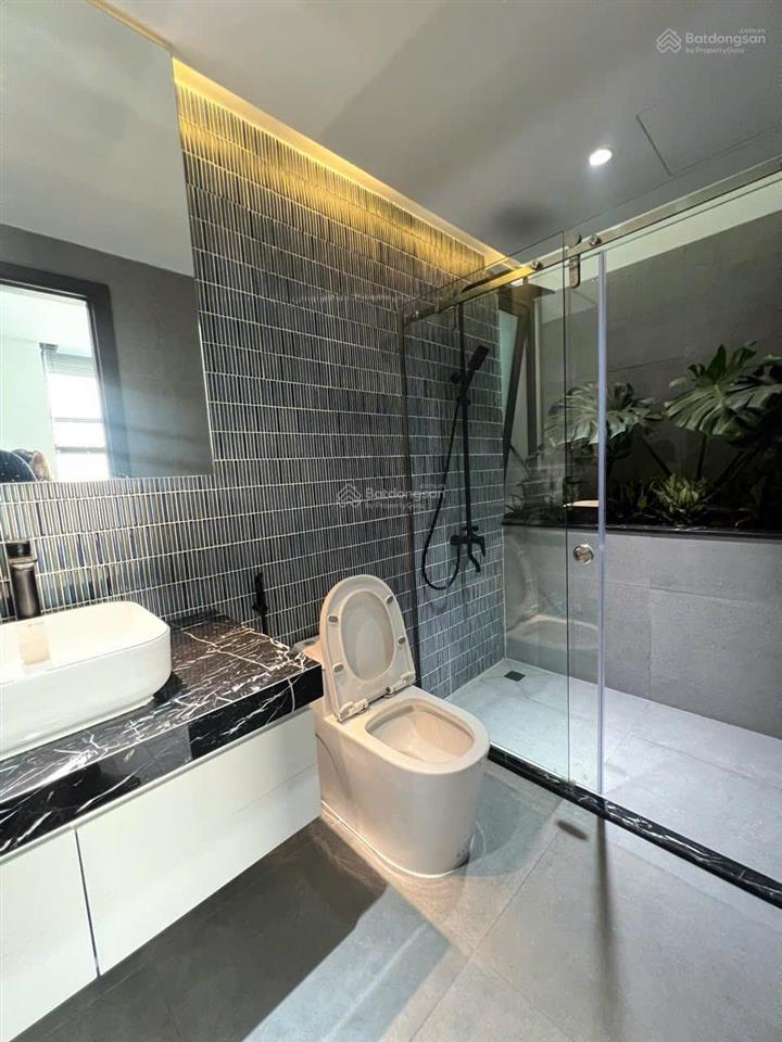 Cho thuê biệt thự mỹ hưng 5 phòng ngủ full nội thất đẹp  8,13 x 19m