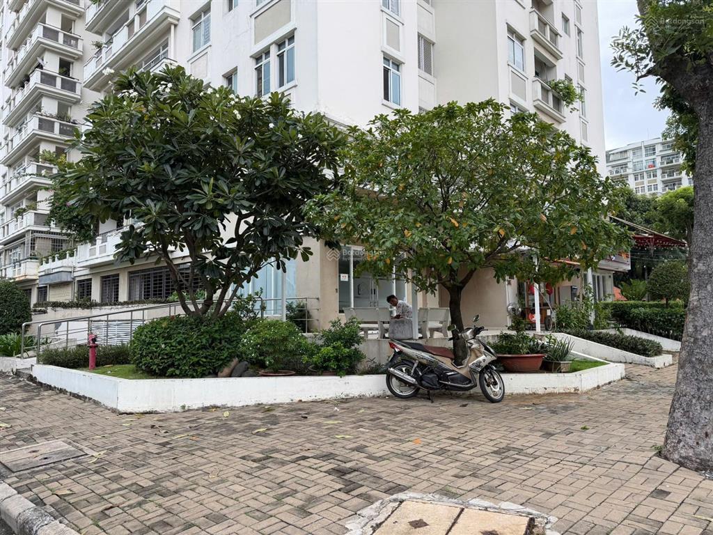 Giá tốt nhất ! bán gấp shophouse cảnh viên 3 căn góc 2 mặt tiền đường 18 giảm còn 10,5 tỷ