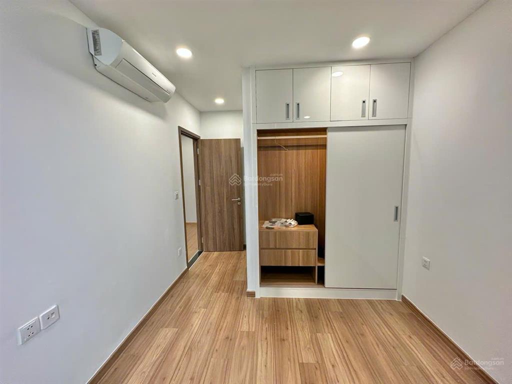 Kẹt tiền bán gấp eco green sài gòn, 6,4 tỷ, 80m2, 3pn, 2wc, sổ hồng