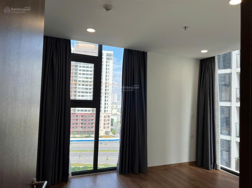 Bán căn hộ eco green sài gòn, 6 tỷ vnd, 70 m2, 2pn, 2wc, căn góc, sổ hồng